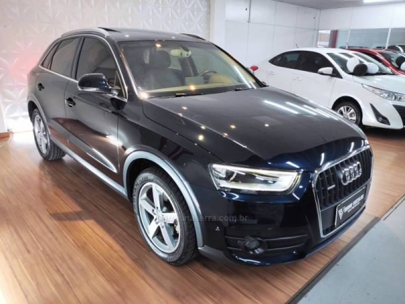 AUDI - Q3 - 2014/2015 - Azul - R$ 103.900,00