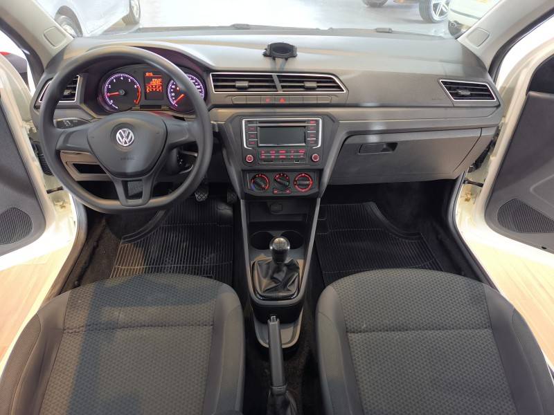 VOLKSWAGEN - GOL - 2021/2022 - Branca - R$ 60.900,00
