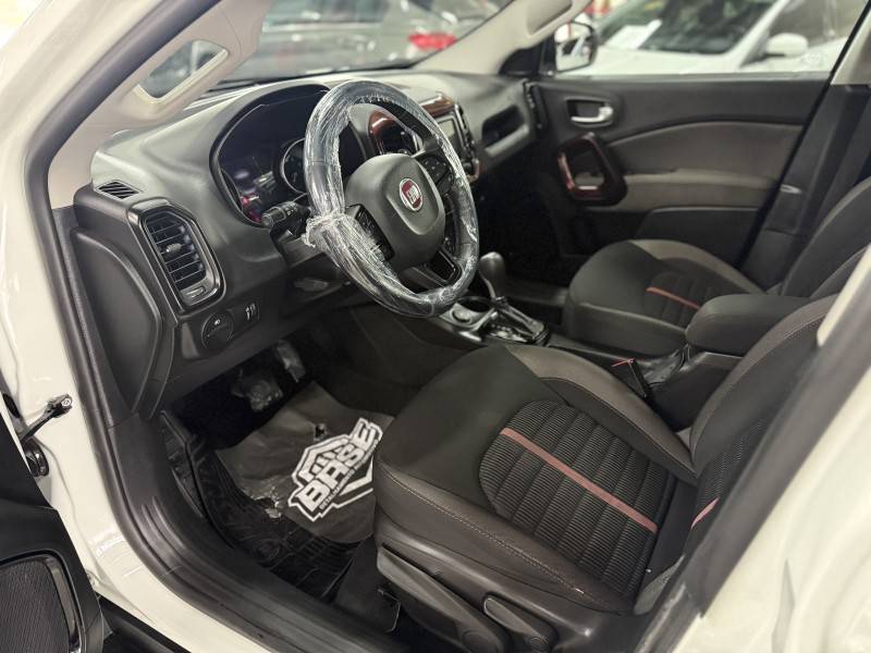 FIAT - TORO - 2020/2020 - Branca - R$ 94.900,00