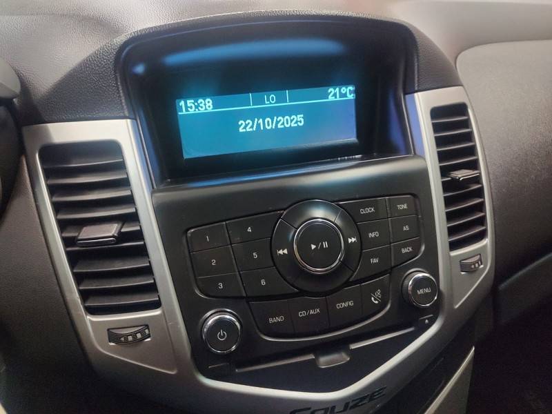 CHEVROLET - CRUZE - 2013/2013 - Cinza - R$ 59.900,00