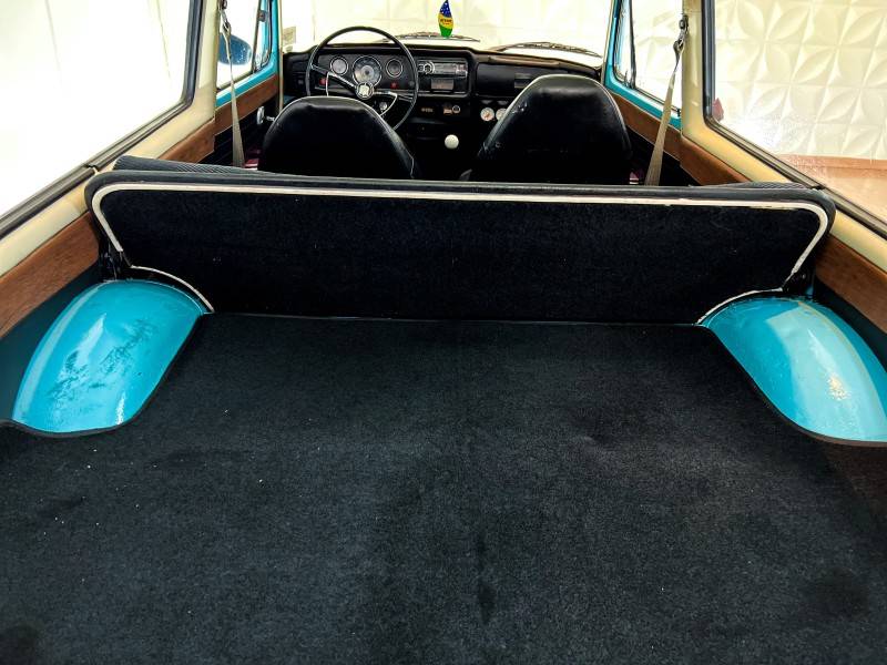 VOLKSWAGEN - VARIANT - 1976/1976 - Azul - R$ 39.900,00