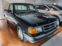 FORD - RANGER - 1995/1995 - Preta - R$ 85.900,00