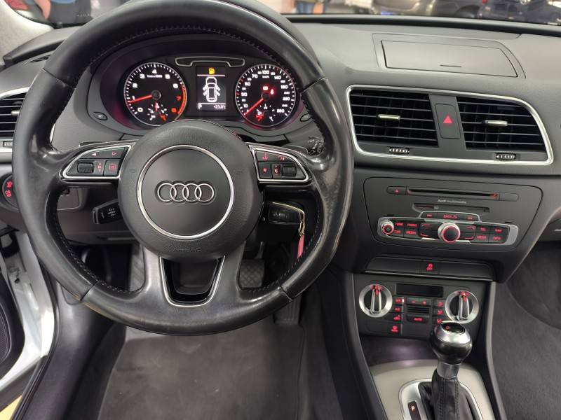 AUDI - Q3 - 2014/2015 - Branca - R$ 86.900,00