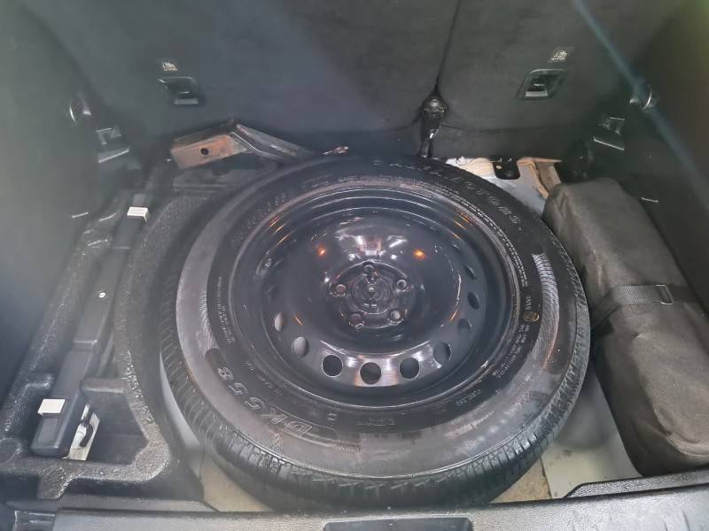 JEEP - RENEGADE - 2016/2017 - Branca - R$ 82.900,00