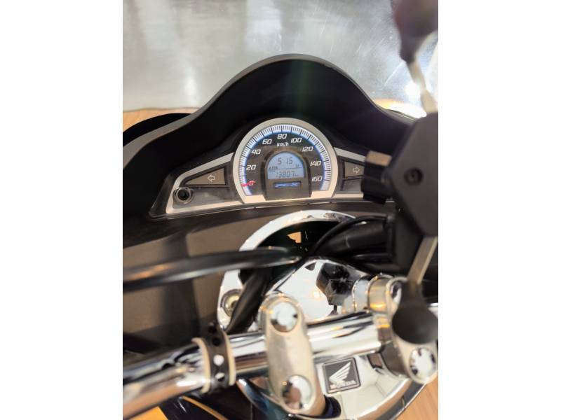 HONDA - PCX - 2018/2018 - Prata - R$ 15.900,00