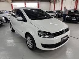 VOLKSWAGEN - FOX - 2012/2013 - Branca - R$ 41.900,00